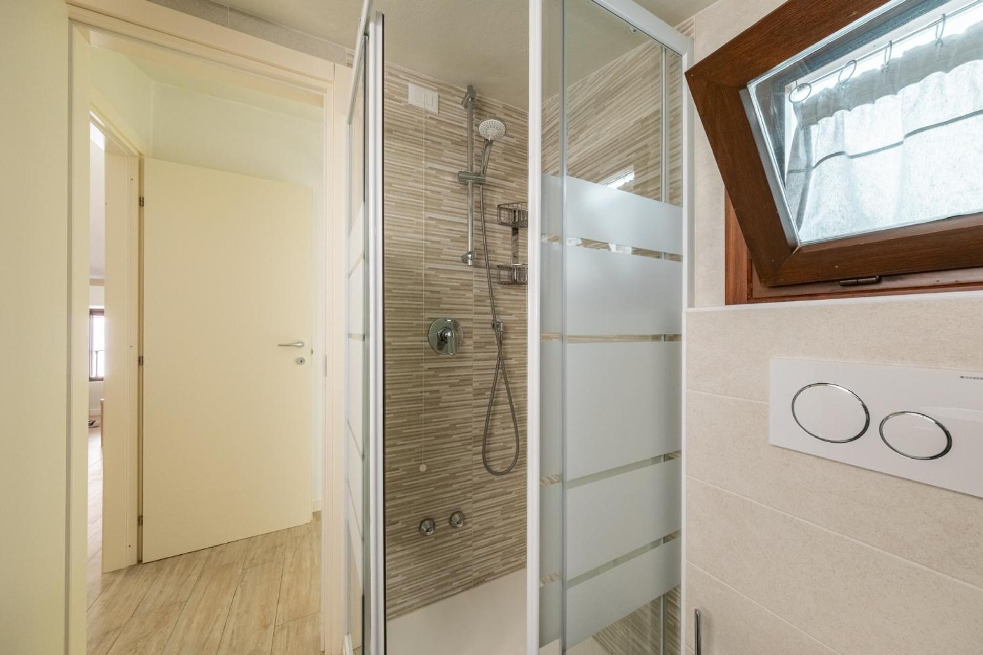 Angelina'S B House Apartment Iseo Luaran gambar
